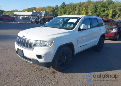 2012 Jeep Grand Cherokee Laredo из США, поврежденный, VIN 1C4RJFAT8CC313316